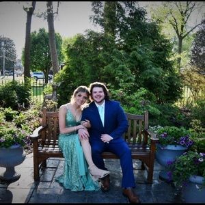 Meet your Posher, Hannah